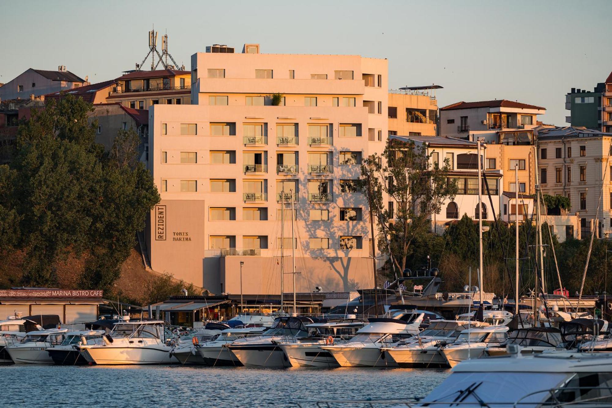 Apartment Rezident Tomis Marina *