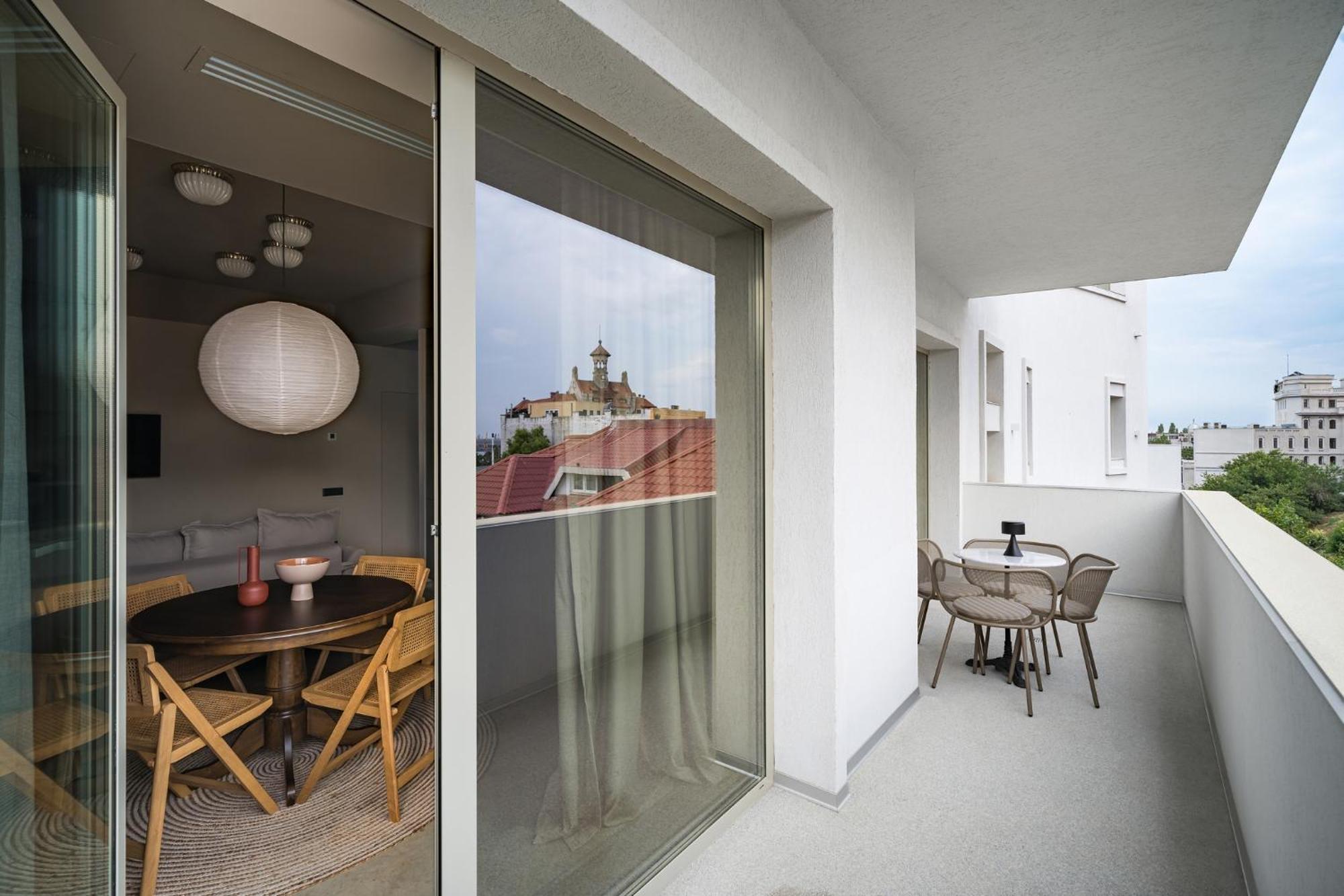 Apartment Rezident Tomis Marina